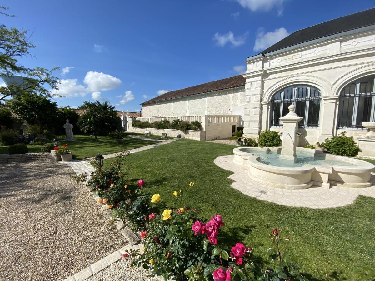 Bed and Breakfast Chateau Pellisson Cognac Exterior foto