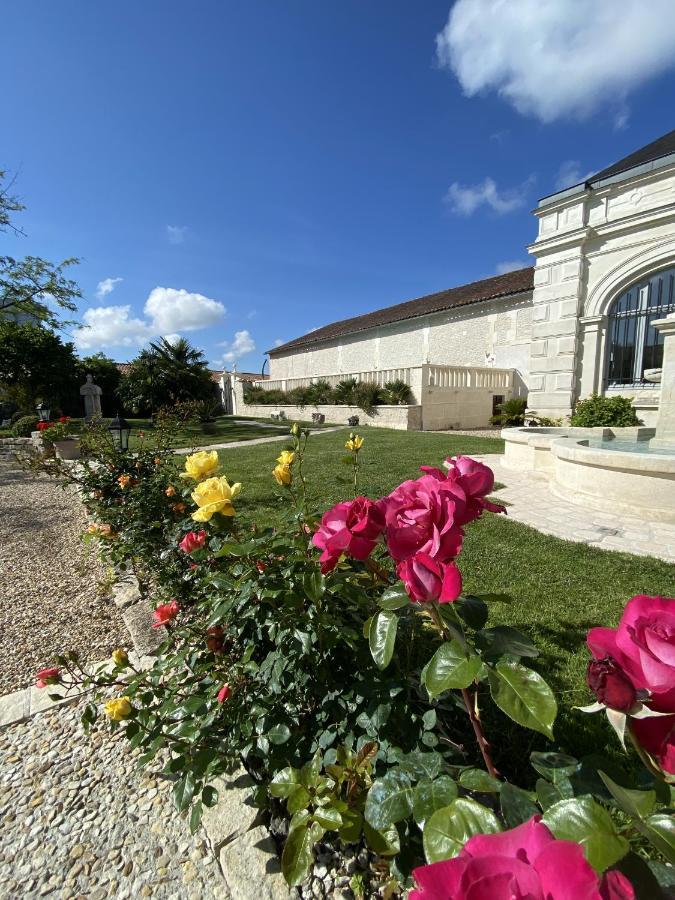 Bed and Breakfast Chateau Pellisson Cognac Exterior foto